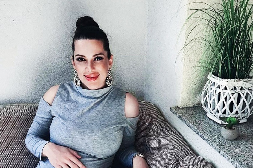 O-ou! Ne boš verjela, kje po rojstvu sina živi Iris Mulej (foto: Instagram.com/irismulej)