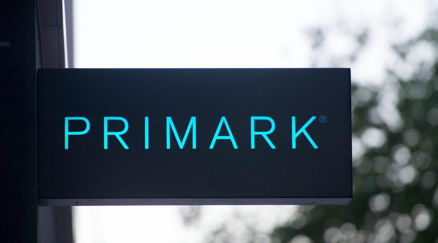 PRIMARK bo od zdaj naprej prodajal tudi POHIŠTVO (in ekskluzivno imamo PRVE fotke kolekcije) (foto: Profimedia)