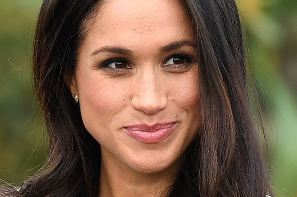 Meghan Markle je modno javnost presenetila z izbiro čevljev, saj je namesto pet na dogodek obula TO (foto: Profimedia)