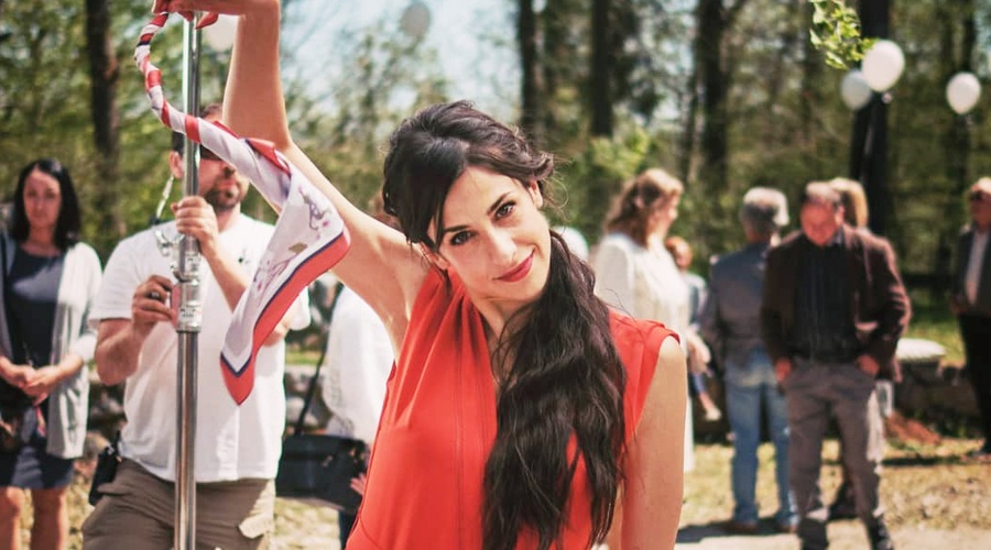 Jeeeeej! Po Reki ljubezni je Lara Komar že potrdila, da jo na POP TV čaka nova služba (foto: Instagram.co/larakomar)