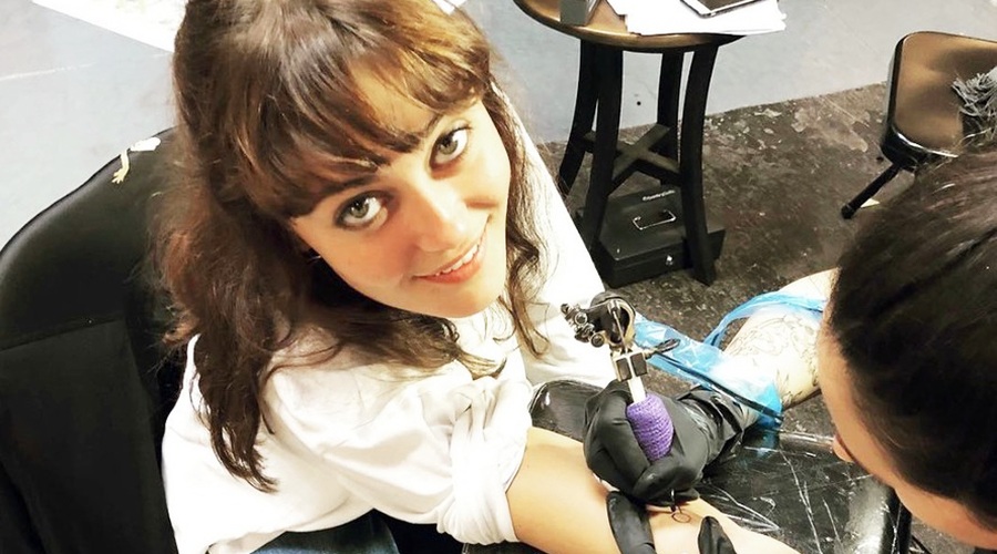 Tetover razkriva: "Če imaš TA tatu, ga boš verjetno morala zelo hitro prekriti" (eden najpogostejših tatujev) (foto: Profimedia)