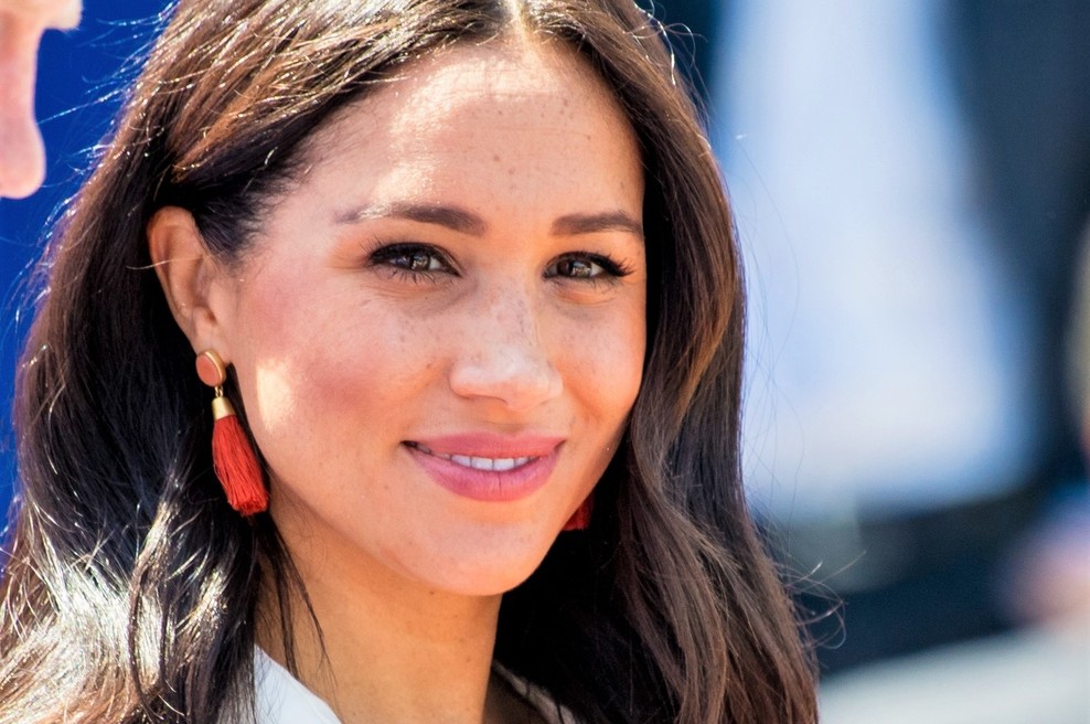 Čeprav Meghan Markle prisega na naraven videz, TOLE na njej NI 100 % naravno (uganeš, kaj?) (foto: Profimedia)