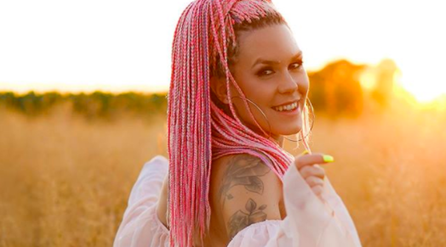OMGGG! Nika Zorjan postala voditeljica šova - preveri, katerega! (foto: Instagram/Nika Zorjan)