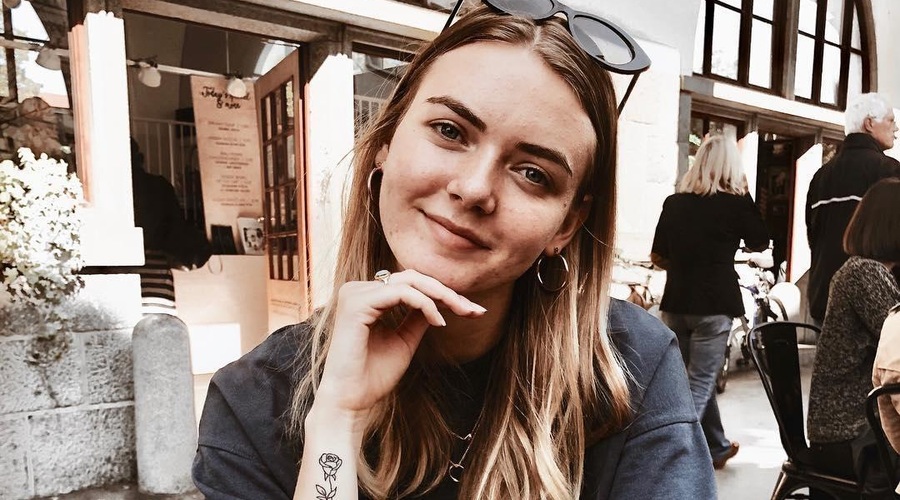 Nika Erčulj razkriva, kako z vlogom pritegniti sledilce zunaj meja Slovenije (top trik za vse NOVE Youtuberje) (foto: Osebni arhiv)