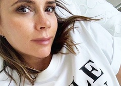 Trik Victorie Beckham: če boste črne pajkice nositi tako, boste videti zelo elegantno