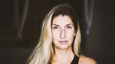 Nina Gaspari: "Informacija, da imam HPV, me je pretresla, a največji pečat mi je pustil poseg"