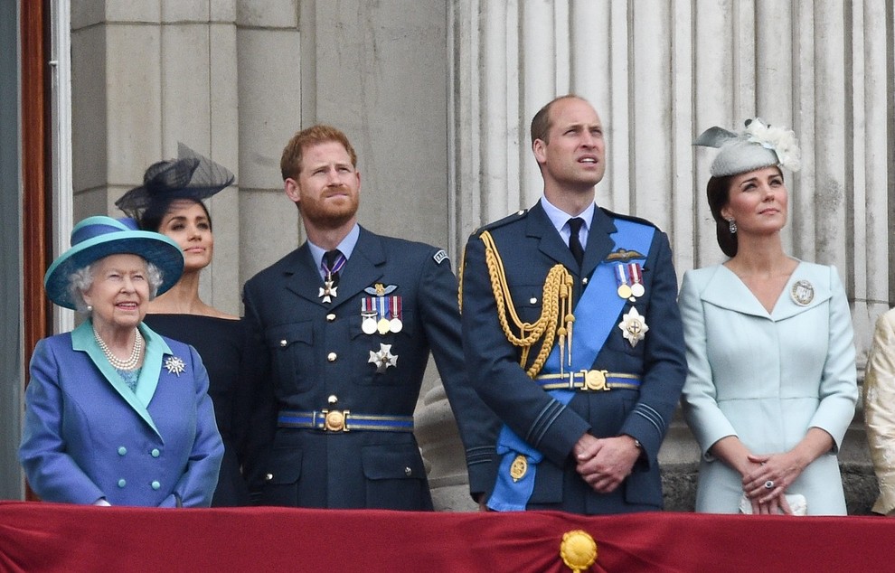 👉Fotograf Chris Jackson, ki je s princem Harryjem in Williamom zelo dober prijatelj, je dan fotografiranja označil kot "njegovo najhujšo …