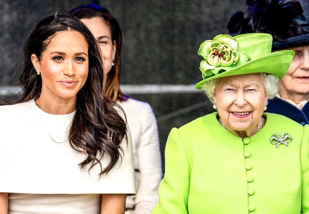 👉 Meghan je Harryju po poročanjih postavila ultimat, v katerem mu je zabičala, da mora svojo babico, kraljico Elizabeto prepričati, …