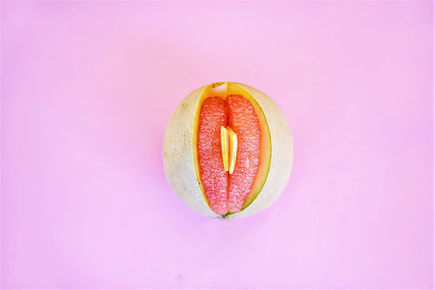 "Po seksu me boli in peče vagina, ali česa ne delam prav?" (foto: Unsplash/Dainis Graveris)