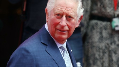 Uresničili so se strahovi kraljeve družine! Za koronavirusom zbolel princ Charles (to je VSE, kar vemo!)