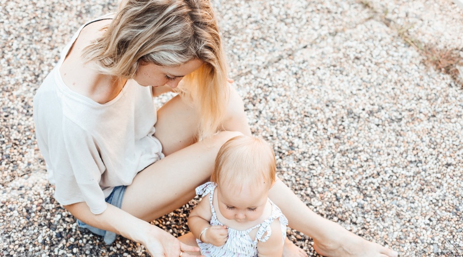 VIDEO: Si mlada mamica in iščeš ideje, kaj početi v času karantene s svojo družinico? TO počni! (foto: Unsplash.com)