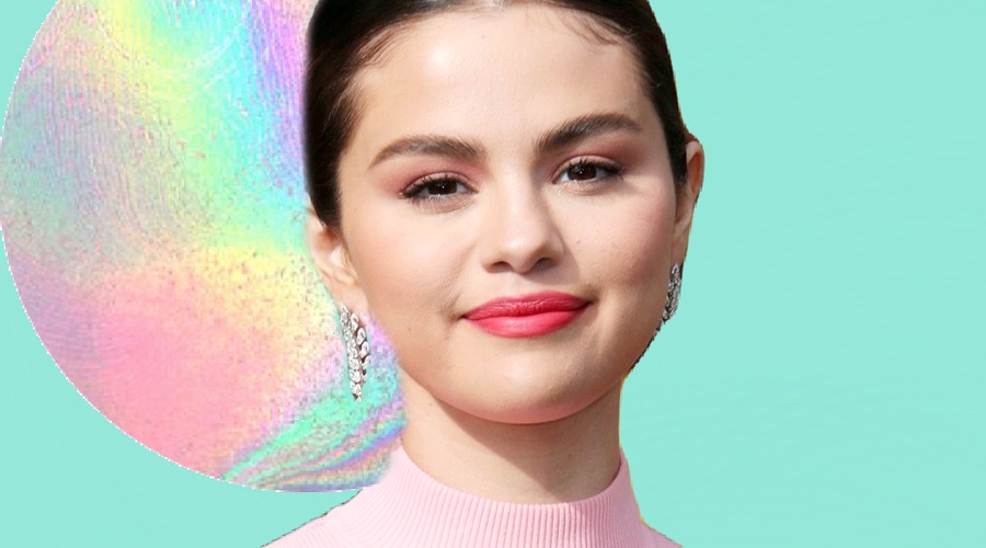 Če boš svoje lase spela kot Selena Gomez, boš VEDNO videti fantastično (tudi doma!) (foto: Profimedia)