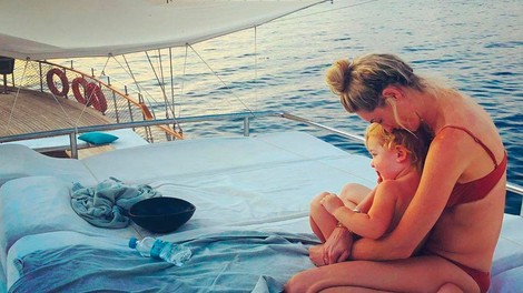 "Želim si, da bi TEH 27 stvari vedela še preden, sem postala MAMA" (zapis, ki bi ga morali prebrati VSI starši)