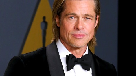 Ti je všeč Brad Pitt? Potem MORAŠ videti, kakšen je njegov mlajši BRAT 🤯