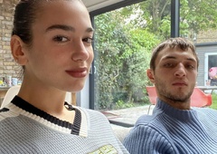 "Moja punca se mi GABI, saj sem odkril, da pod oblačili nosi ..." (izpoved zgroženega Slovenca)