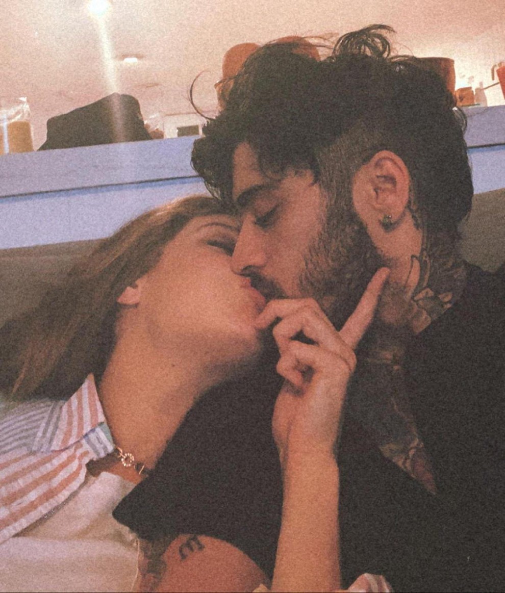 👉Gigi in Zayn Malik, nekdanji član priljubljene fantovske skupine One Direction, namreč pričakujeta svojega prvega otroka! Bodoča starša se prihoda …