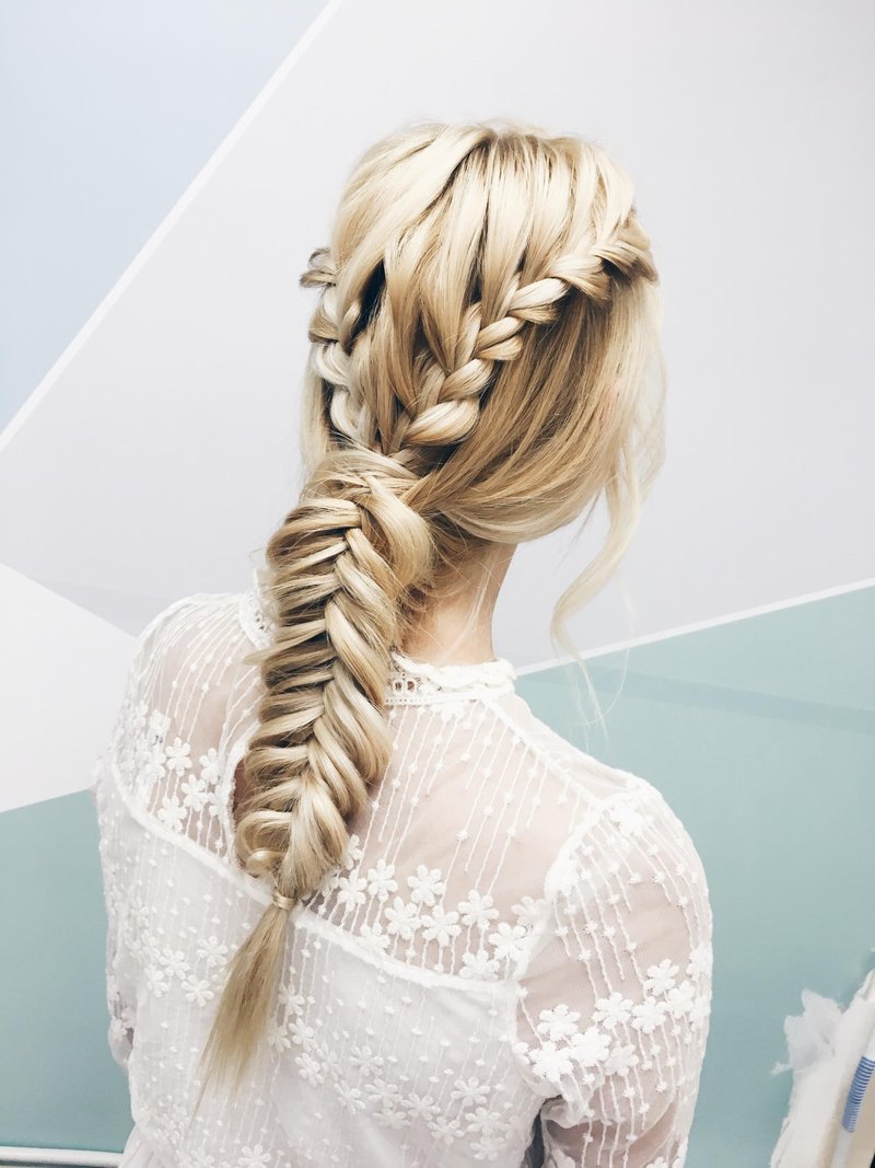 Imaš redke lase? TAKO bo tvoja kita čudovita in gosta (najljubši TRIK uredništva) (foto: Shutterstock)