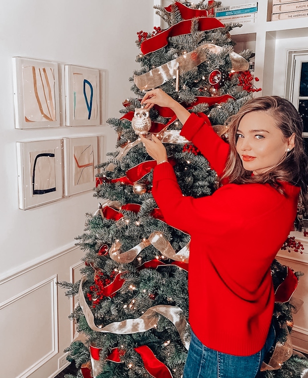 V kolikor nisi božični tradicionalist ali pa si svojega klasičnega božičnega drevesca preprosto že malce sita, je nov trend Instagrama …