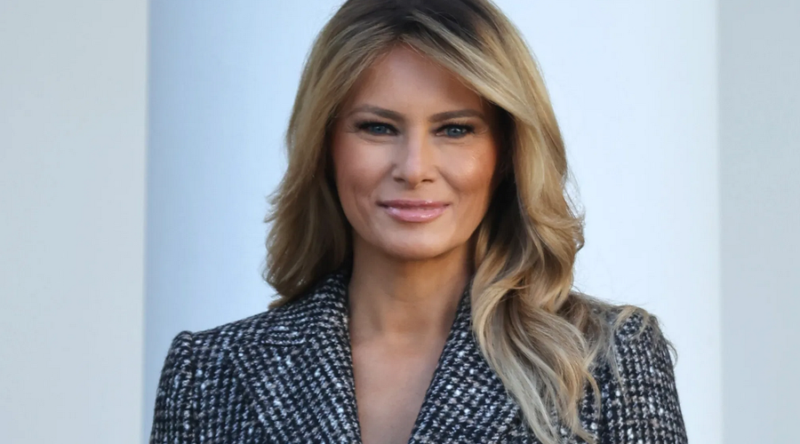 Zdaj je znano, KAJ je počela Melania Trump med NEMIRI v Kapitolu (Emmmmm?) (foto: Profimedia)