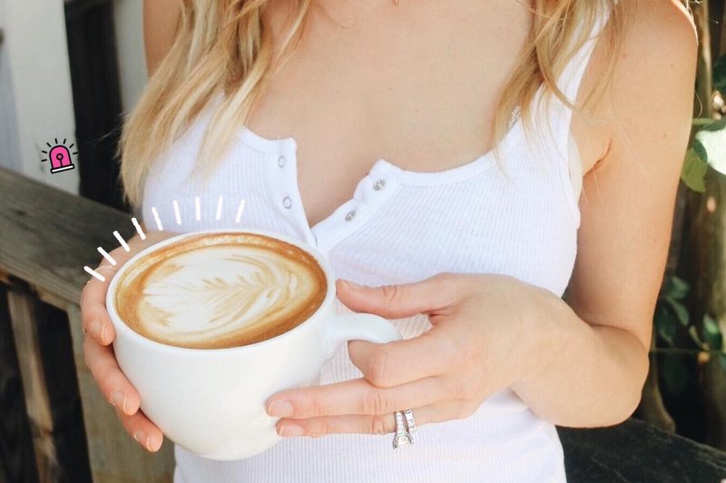 Ljubiteljica KAVE! Predstavljamo ti NOV TREND pitja kave, ki te bo popolnoma navdušil 😍 (foto: Profimedia)