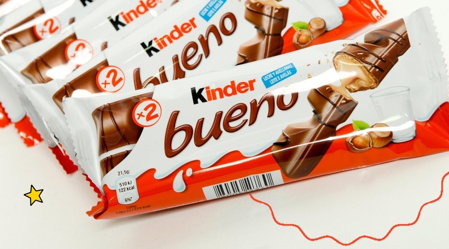 TA recept za Kinder Bueno rezine brez PEKE bo 100% tvoj najljubši 😍 (foto: Profimedia)