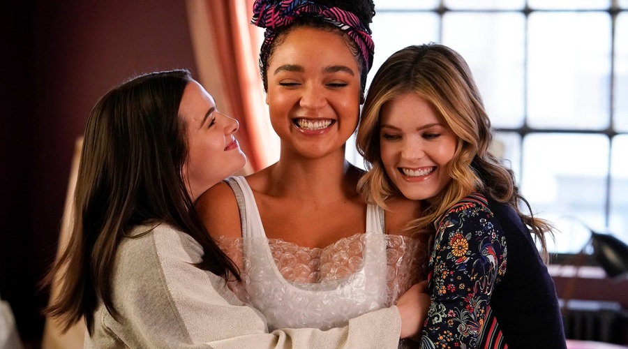 Gledaš 'The Bold Type'? Ne boš verjela, kaj je o seriji povedala ameriška urednica Cosma (foto: Profimedia)