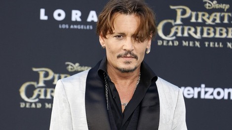 FOTO: Ne le Johnny Depp, fuuuuul LEP je tudi njegov sin (dekleta so na-vdu-še-na!)