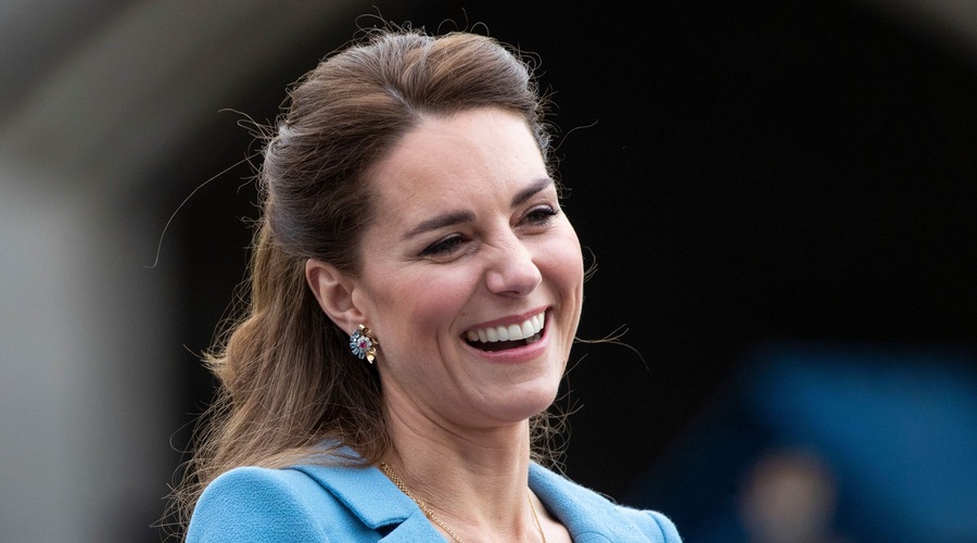 Kate Middleton blestela v stajlingu, za katerega boš odštela le 70 evrov (popoln za v službo!) (foto: Profimedia)