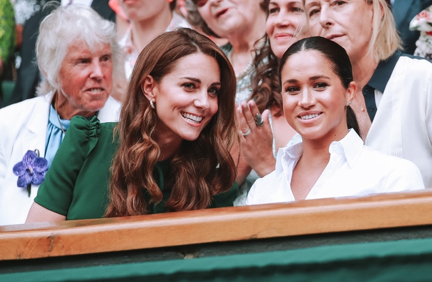 Čeprav prijateljstvo Meghan Markle in Kate Middleton ni bilo vedno najbolj rožnato, sta vojvodinji po precej turbolentnem letu bližje kot …