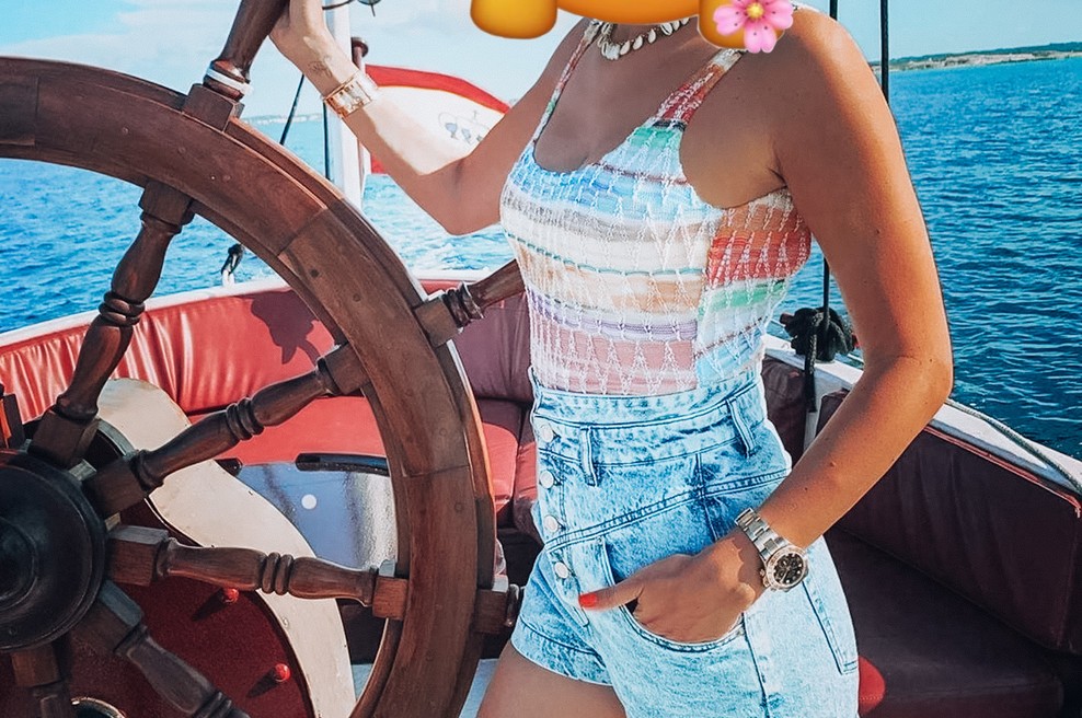 FOTO: Ne le Michael Jordan, na hrvaški obali dopustuje tudi TA mega zvezdnica 👙 (foto: Profimedia)