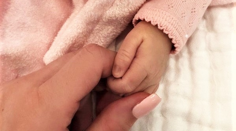 Tekmovalka Sanjskega moškega postala MAMICA in hčerkici nadela čudovito ime (foto: Profimedia)