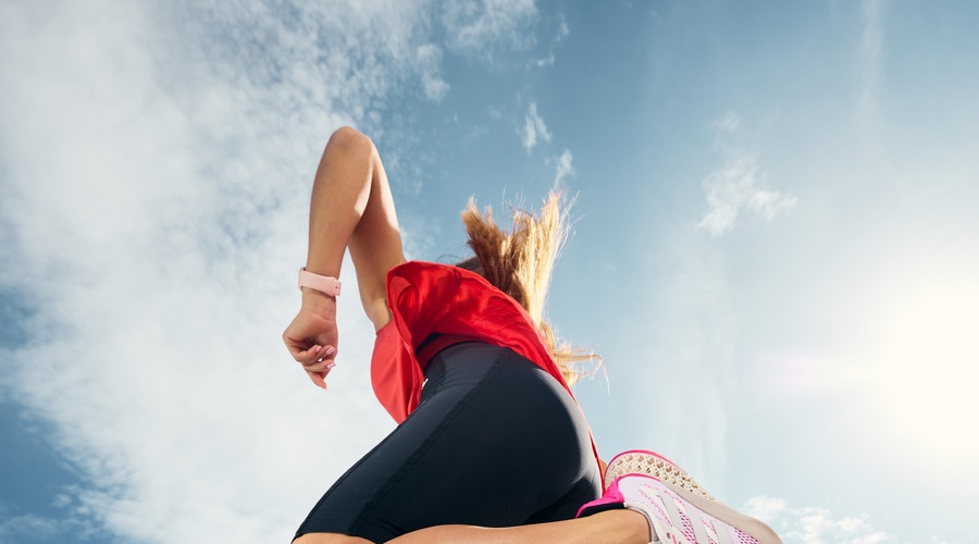 To so vrline, zaradi katerih si lahko ODLIČNA pri teku (NE zanemari točke 3!) (foto: adidas)