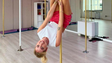 Bralka z dolenjske se je s prijateljico na urah plesa ob drogu naučila tudi TO (fant je navdušen)