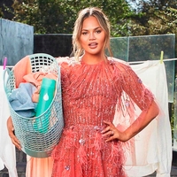 "Moj mož naredi vsa gospodinjska opravila, nagradim pa ga s ..." (zakon nikoli ni bil boljši)"