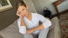 👉Bela, siva, rjava, oranžna in celo določeni odtenki rumene lahko v nas v hladnejših dnevih povzročajo občutek dolgočasja, turobnosti in celo sitnosti.

Čeprav jih mnoge modne navdušenke naravnost obožujejo, pa se naša psiha z njimi očitno najbolj ne strinja. A ne skrbi, kriv je tudi letni čas, saj jih spomladi in poleti lahko doživljamo čisto drugače.

Poglej, katere barve pa ti prinašajo zadovoljstvo 👉