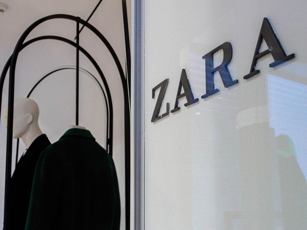 Zara Rajpot Velikokrat nakupuješ v ZARI? Razkrivamo 8 trikov, zaradi katerih bo vse ...