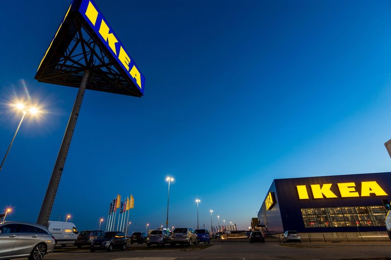 IKEA: Že zelo kmalu boš lahko njihovo pohištvo kupila še ugodnejše, saj prihaja mega novost