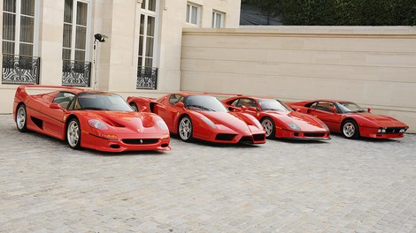 TA zelo znan Slovenec si je kupil Ferrarija (poglej ga + koliko točno je odštel zanj!)