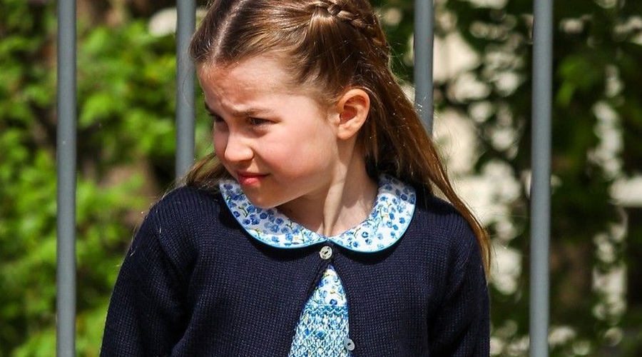 Princesa Charlotte znova dokazala, da je prava navihanka, tako jo je zagodla mami, vojvodinji Kate (foto: Profimedia)