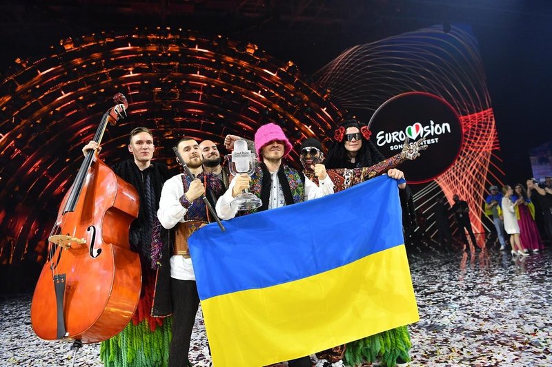Zmagovalci Evrovizije spet doma, v posnetku delili prizore iz Ukrajine, ki te bodo pretresli 😞 (foto: Profimedia)