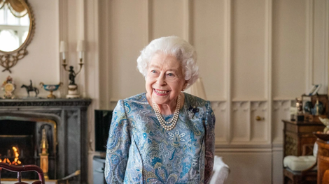 RAZKRIVAMO: Kraljica Elizabeta II. NI umrla zaradi starosti, ampak zaradi TE bolezni