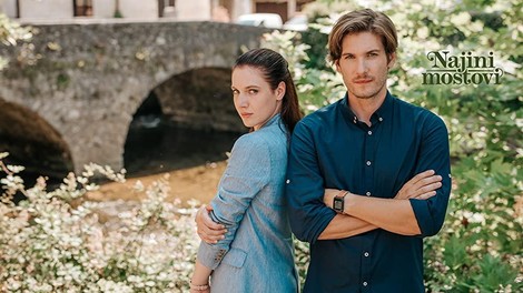 "Samozavest je res ključ do uspeha," pravita Veronika Železnik in Julita Kropec