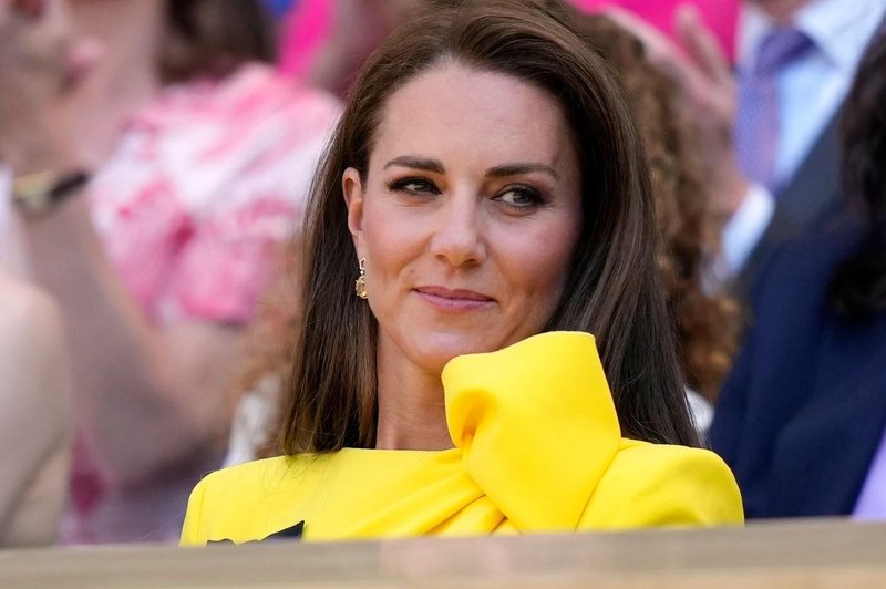O, joooj! Kakšen KIKS v komuniciranju o stanju Kate Middleton - ujele smo ga, še preden so ga izbrisali (foto: Profimedia)