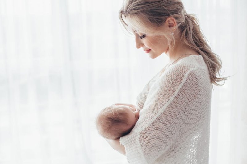 To so pripomočki, ki jih absolutno potrebuješ, ko boš postala mamica (hvaležna nam boš) (foto: Notino)