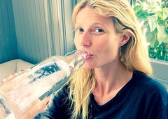 Dva litra vode na dan? Pozabite to pravilo - toliko bi je morali popiti v resnici