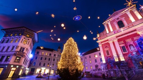 Uradno je! V TEM velikem slovenskem mestu ta december NE bo lučk 😫 (si od tam?)