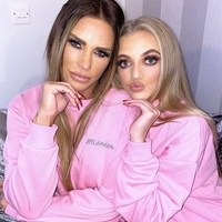 "Bivša izkorišča najinega otroka za svoje Instagramske fore, da bi dobila ..." (klic na pomoč Slovenca)