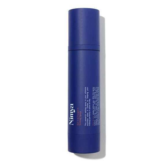 5. Sprej za utrjevanje ličil, Nimya Set It &amp; Forget It Setting Spray (21,90 €) Ne glede na to, kako …