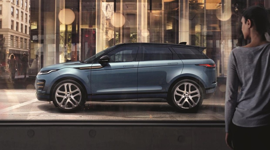 To je tvoj nov sanjski avto! S simpatičnim Range Roverjem Evoque boš imela odgovor na čisto vse (foto: Land Rover)
