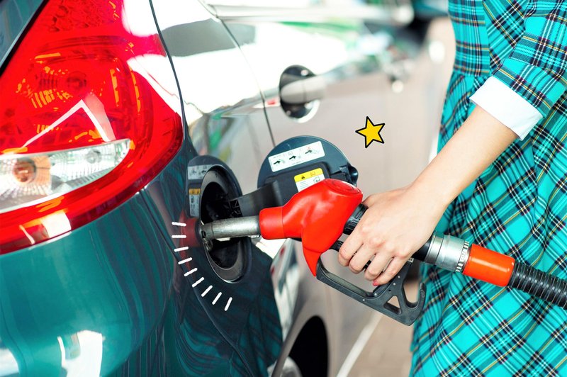 Si vedela? Preden natočiš gorivo, se obvezno DOTAKNI avta (lahko ti reši življenje!) (foto: Profimedia, Obdelava: Cosmo uredništvo)